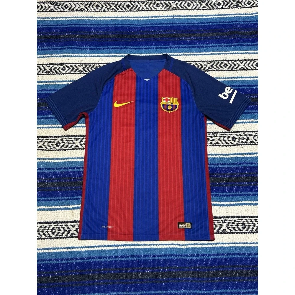Nike FC Barcelona 2016/17 Messi 10 Aeroswift Authentic Soccer Jersey Medium
